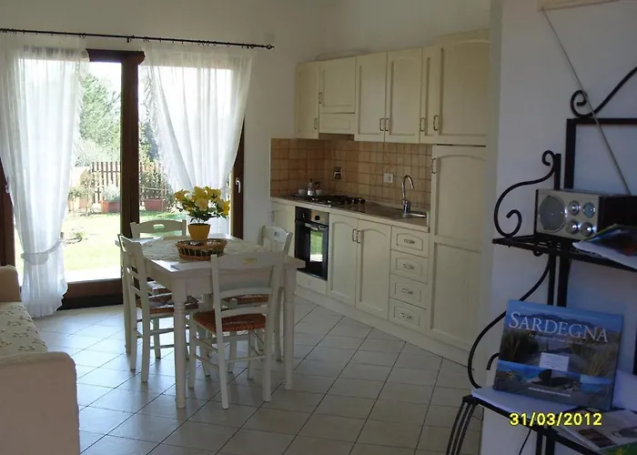 Casadelfaro Con Giardino A Pittulongu 600metri Dalla * أولبيا