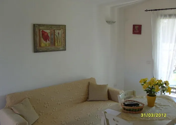 Casadelfaro Con Giardino A Pittulongu 600metri Dalla *